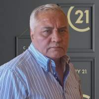CENTURY 21 B & P
